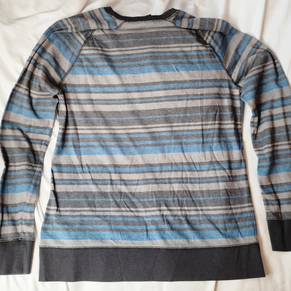 Hawk Striped Long Sleeve Shirt Size Medium - Picture 1 of 8